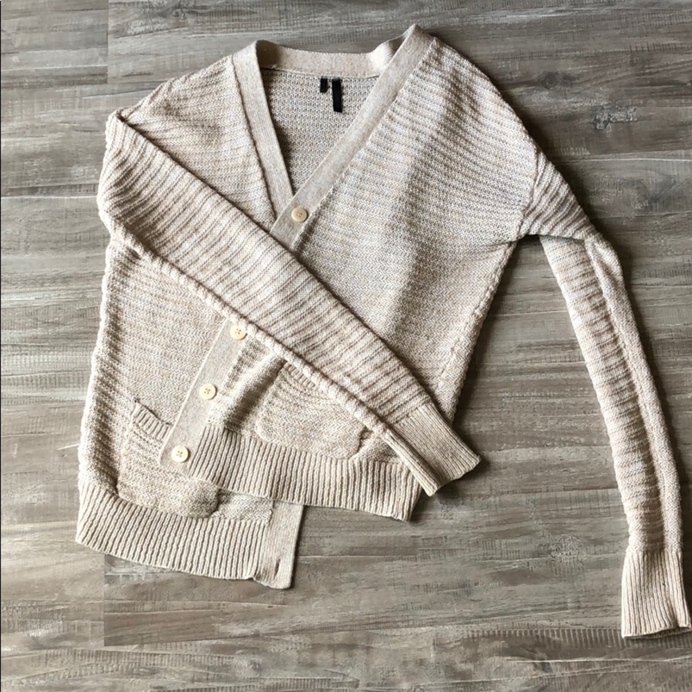Sweater cardigan